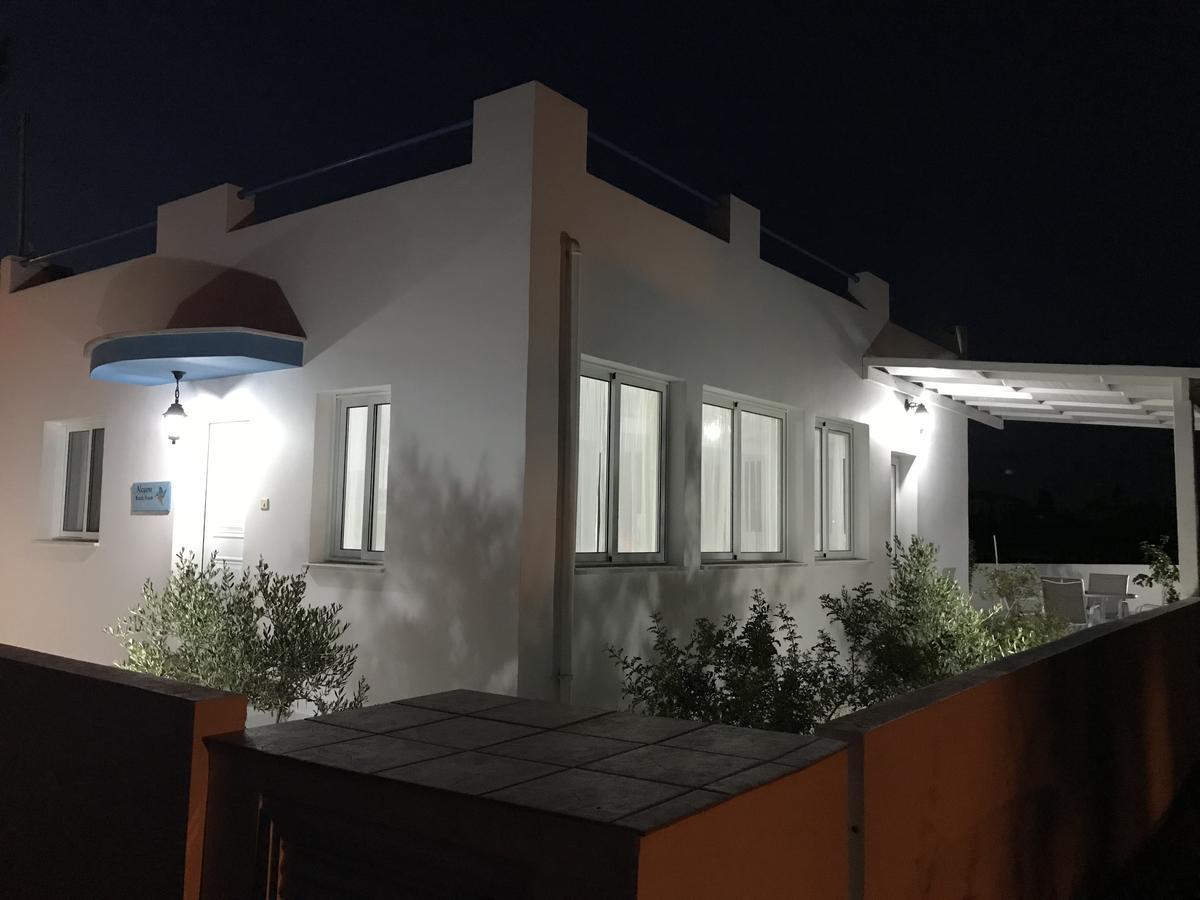 Alcyone Beach House Oroklini Exterior foto